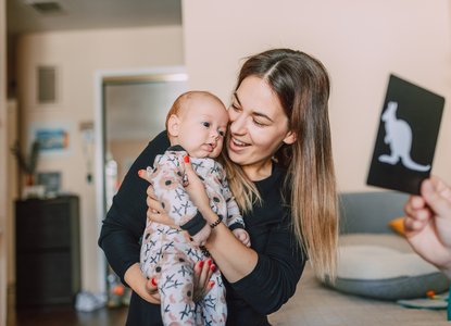 newborn - black and white picture