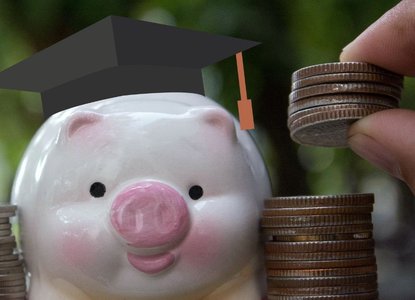Saving_money_at_university.jpg